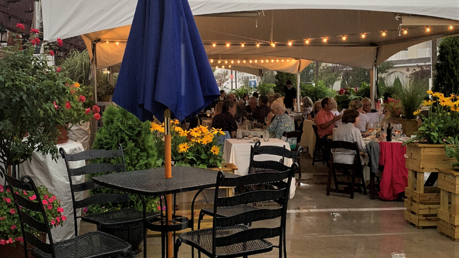 Outdoor dining sofia restaurant margate nj